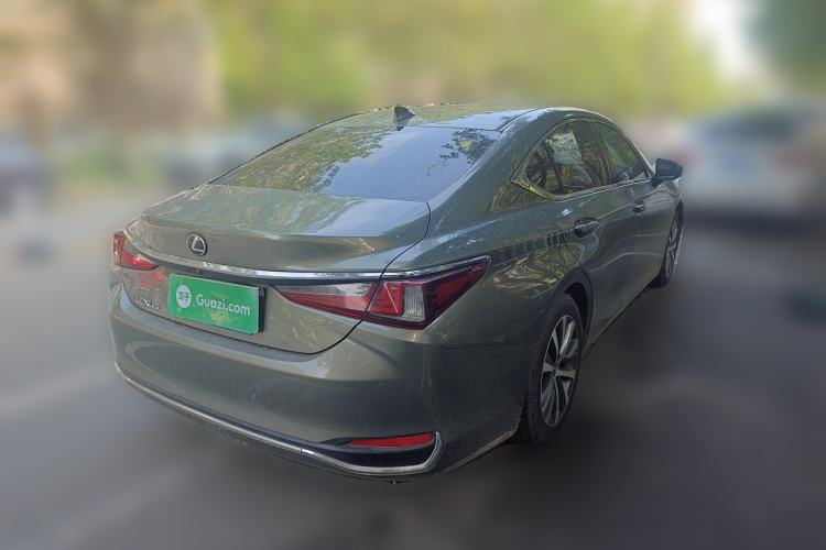 Used Lexus ES 2020 200 Excellence Edition Exterior 5