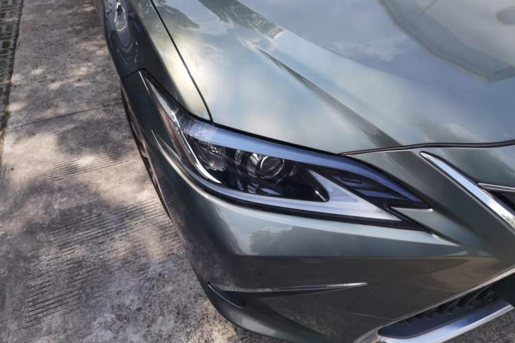Used Lexus ES 2020 200 Excellence Edition Exterior 6