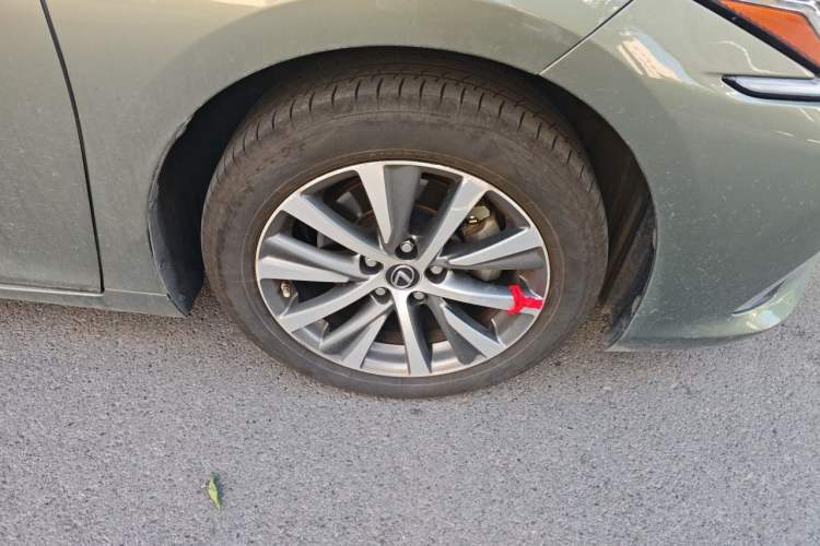 Used Lexus ES 2020 200 Excellence Edition Exterior 7