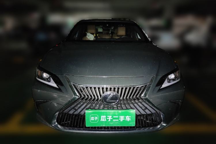 Used Lexus ES 2020 200 Excellence Edition Front