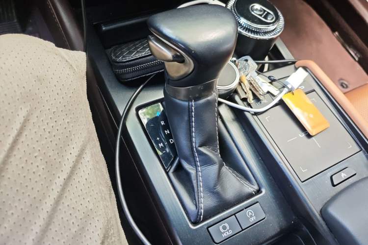 Used Lexus ES 2020 200 Excellence Edition Gear Lever