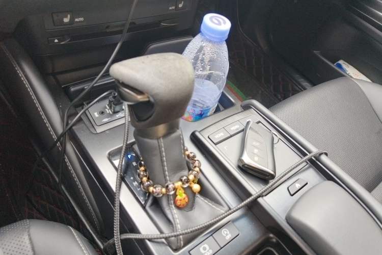 Used Lexus ES 2020 200 Excellence Edition Gear Lever