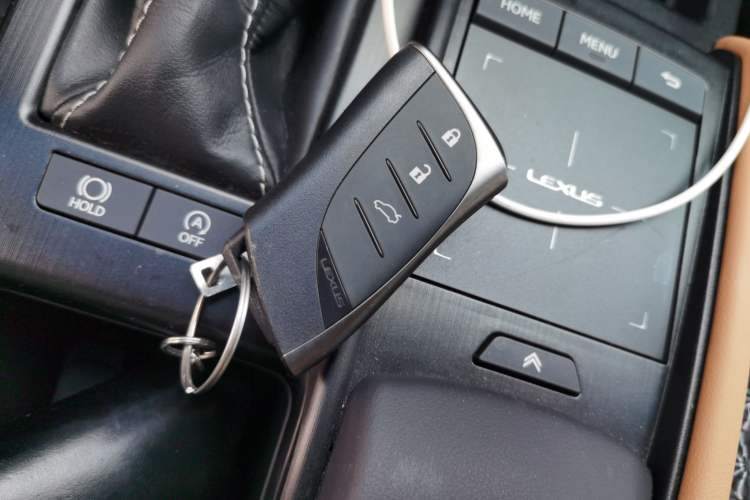 Used Lexus ES 2020 200 Excellence Edition Interior 1