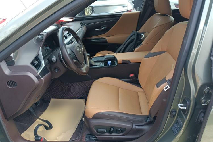 Used Lexus ES 2020 200 Excellence Edition Left Front Seat
