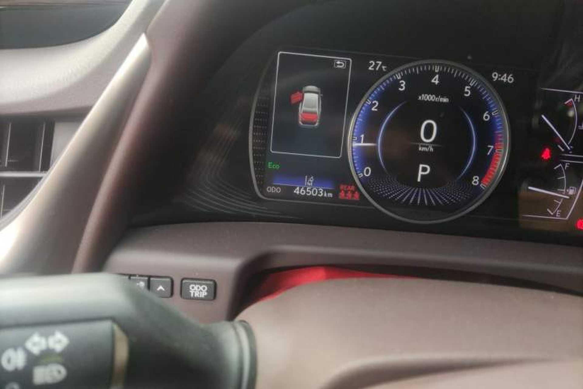 Used Lexus ES 2020 200 Excellence Edition Odometer Close Up