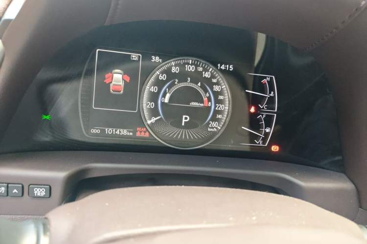 Used Lexus ES 2020 200 Excellence Edition Odometer Close Up