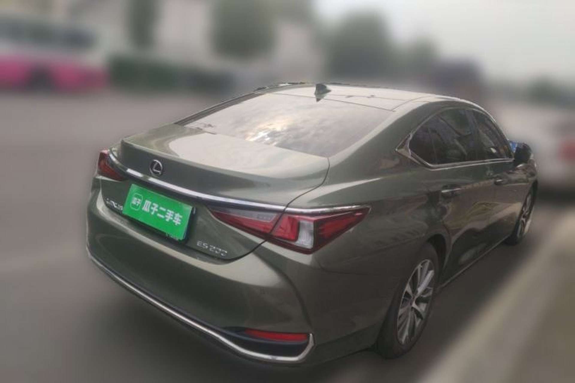 Used Lexus ES 2020 200 Excellence Edition Rear Right 45 Deg