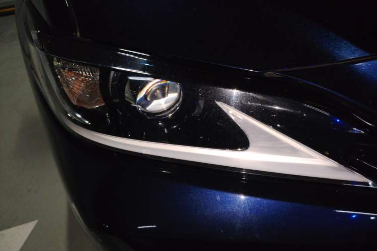 Used Lexus ES 2020 200 Excellence Edition Right Front Headlight