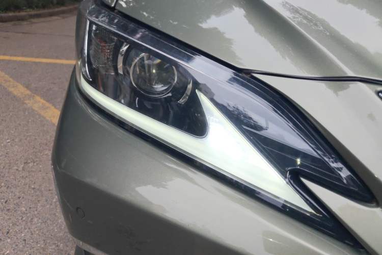Used Lexus ES 2020 200 Excellence Edition Right Front Headlight