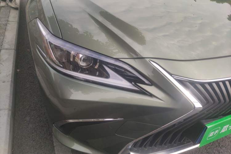 Used Lexus ES 2020 200 Excellence Edition Right Front Headlight