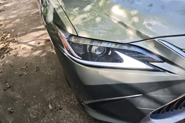 Used Lexus ES 2020 200 Excellence Edition Right Front Headlight