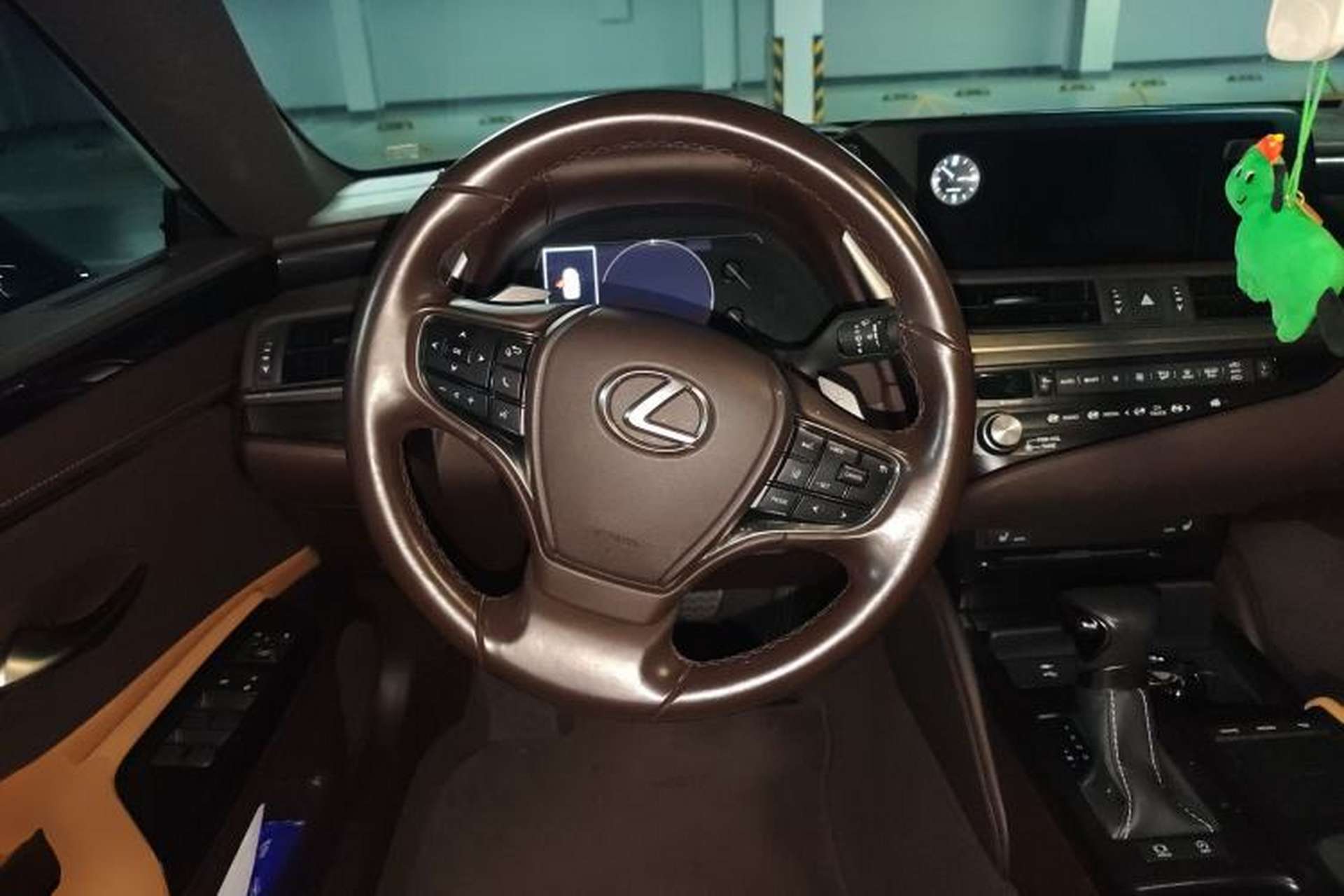 Used Lexus ES 2020 200 Excellence Edition Steering Wheel