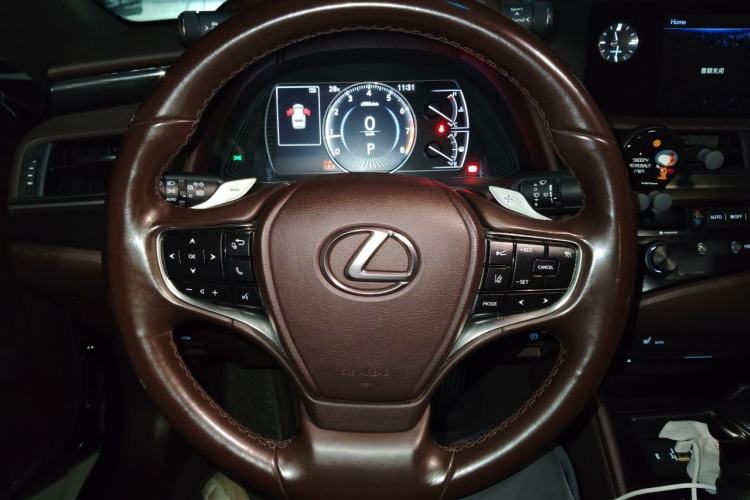 Used Lexus ES 2020 200 Excellence Edition Steering Wheel