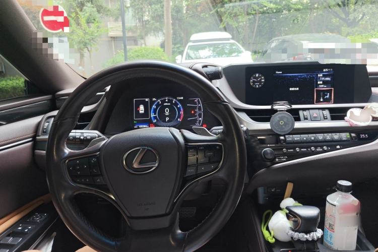 Used Lexus ES 2020 200 Excellence Edition Steering Wheel