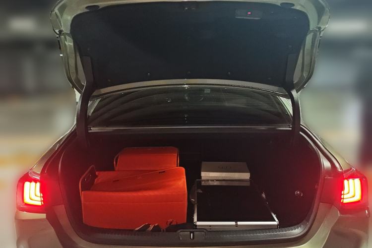 Used Lexus ES 2020 200 Excellence Edition Trunk