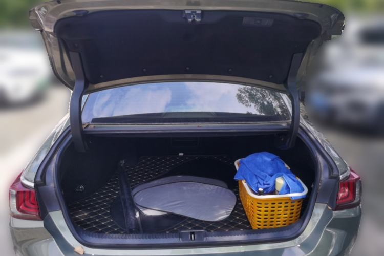 Used Lexus ES 2020 200 Excellence Edition Trunk
