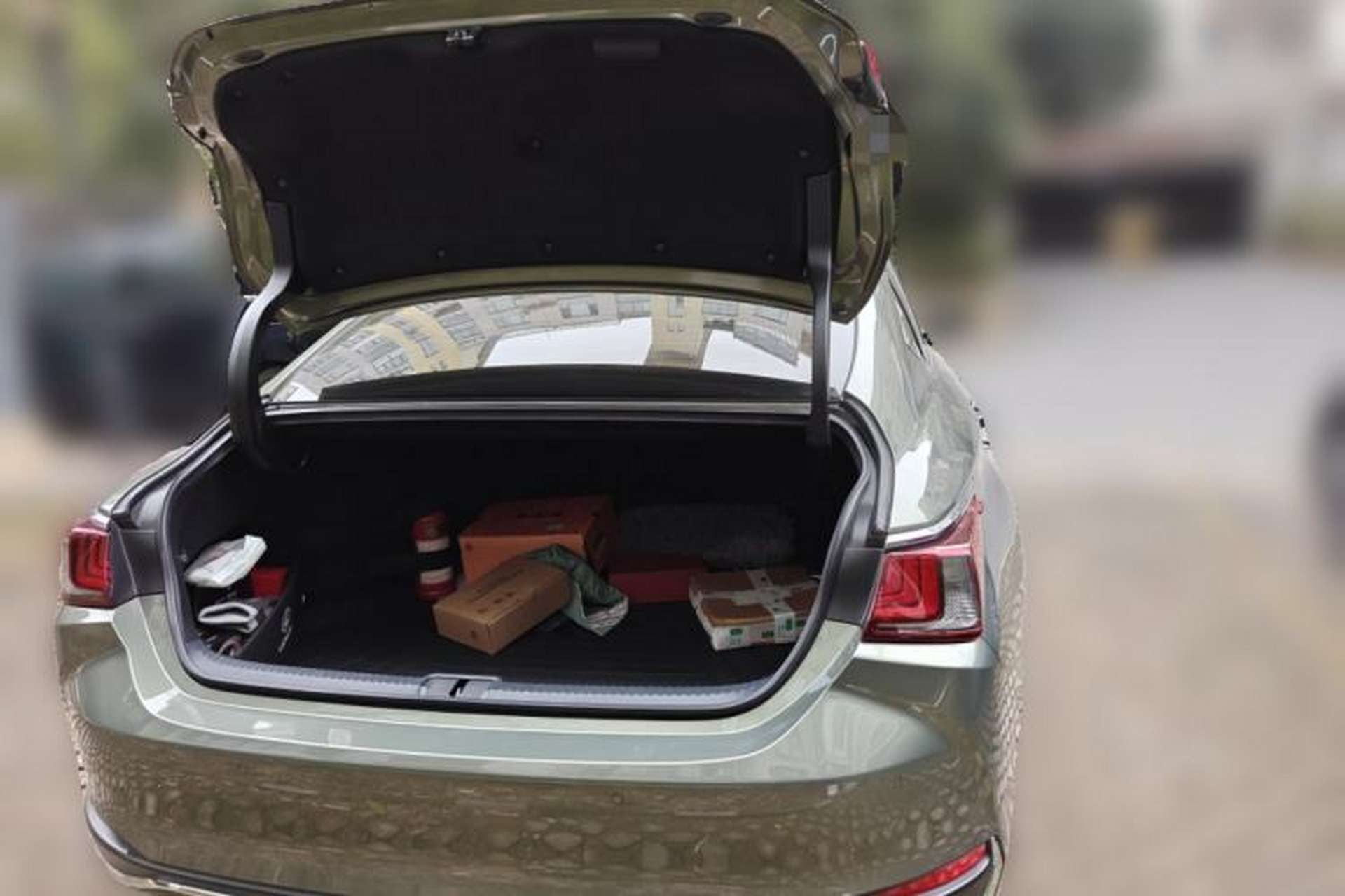 Used Lexus ES 2020 200 Excellence Edition Trunk