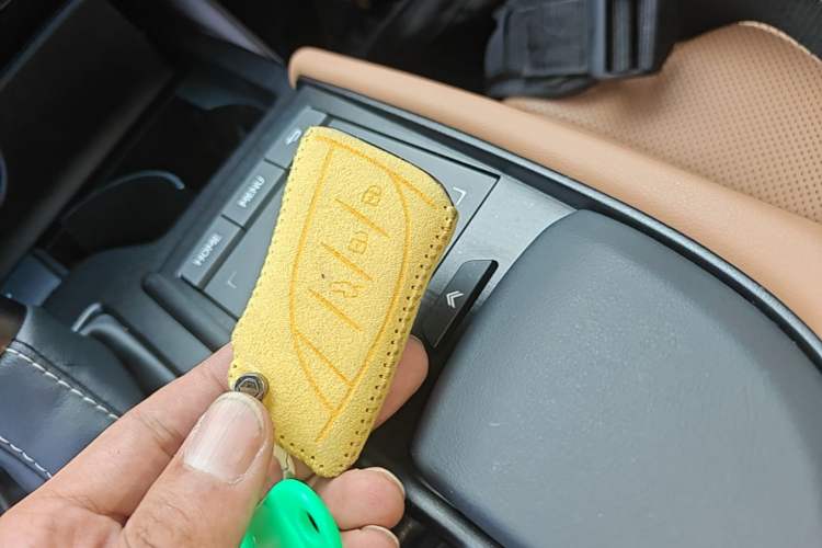 Used Lexus ES 2020 200 Excellence Edition Vehicle Key