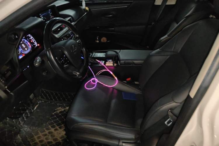 Used Lexus ES 2020 200 Excellence Edition Left Front Seat