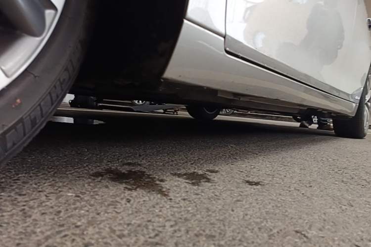Used Lexus ES 2020 300h Premier Edition Chassis Front Left