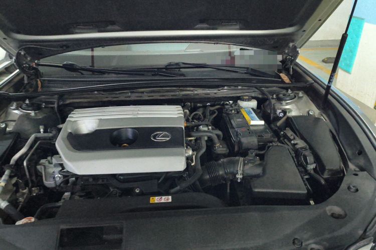 Used Lexus ES 2020 200 Excellence Edition Engine Bay Left