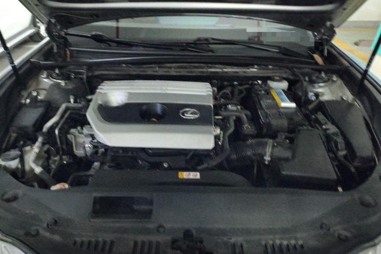 Used Lexus ES 2020 200 Excellence Edition Engine Bay