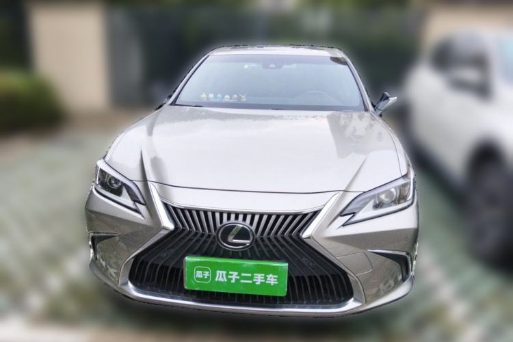 Used Lexus ES 2020 200 Excellence Edition Front