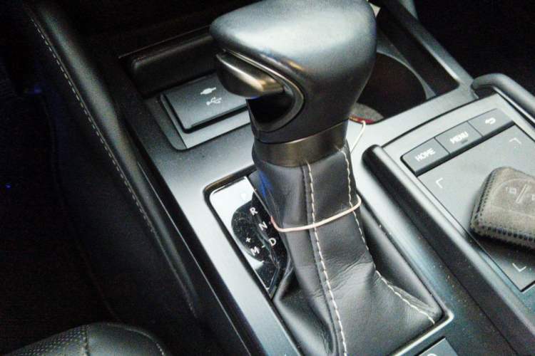 Used Lexus ES 2020 200 Excellence Edition Gear Lever