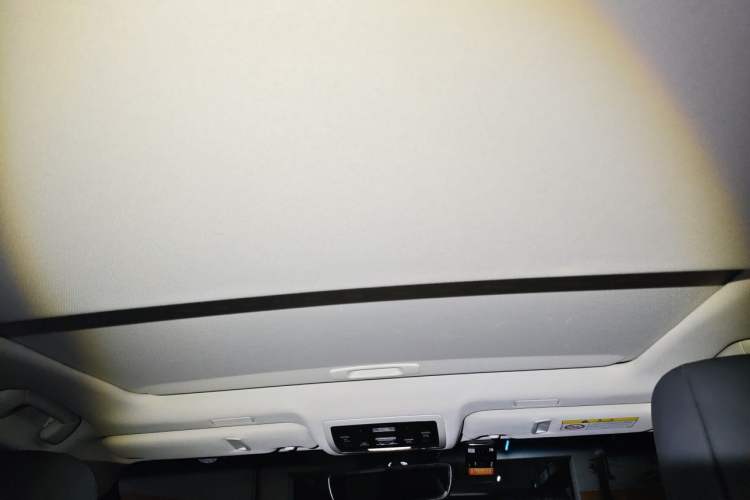 Used Lexus ES 2020 200 Excellence Edition Headliner