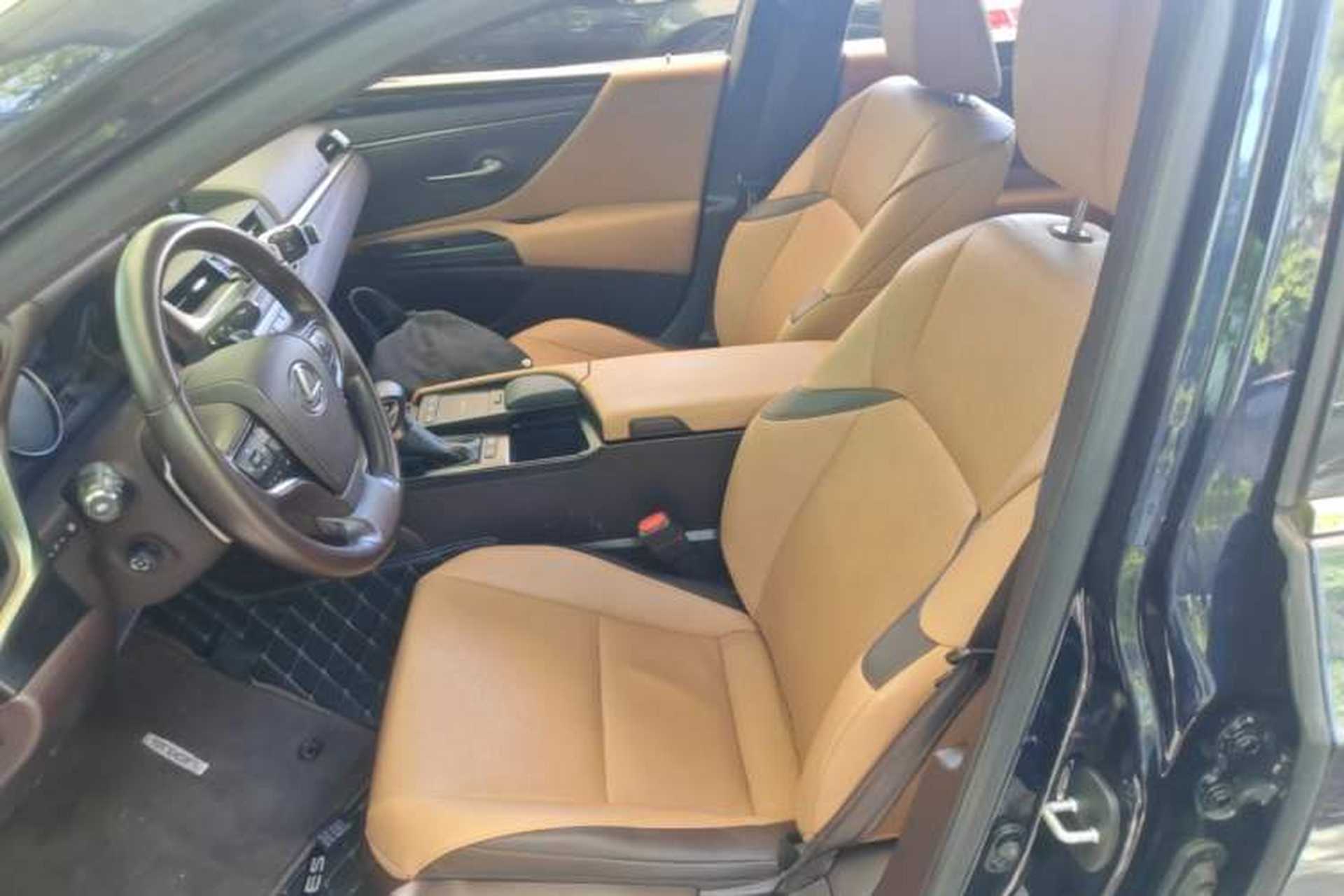 Used Lexus ES 2020 300h Deluxe Edition Left Front Seat