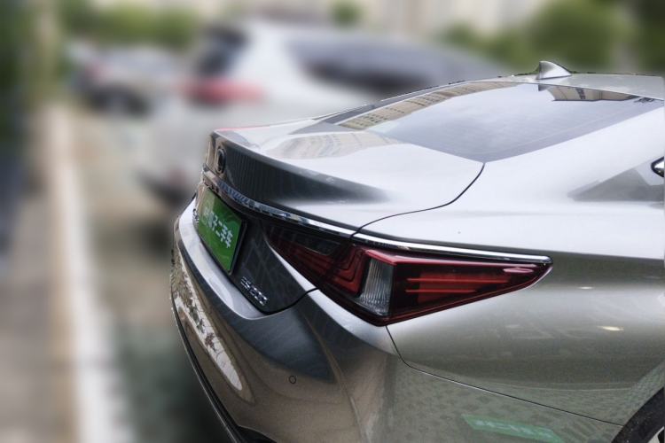 Used Lexus ES 2020 200 Excellence Edition Rear