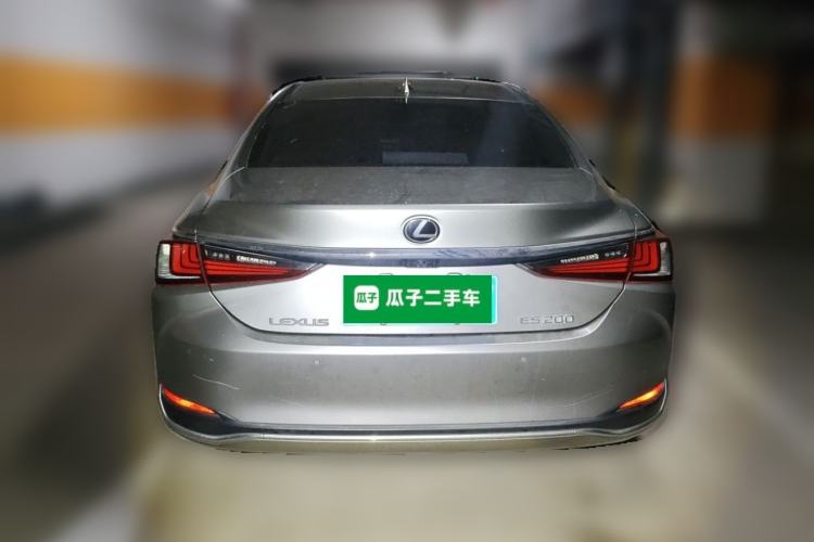 Used Lexus ES 2020 200 Excellence Edition Rear