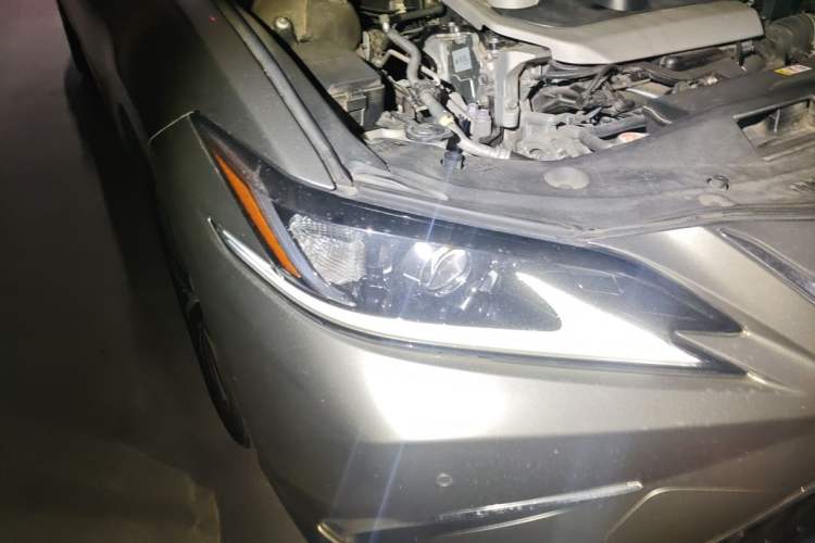 Used Lexus ES 2020 200 Excellence Edition Right Front Headlight