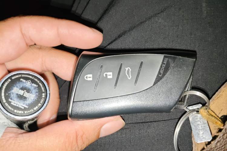 Used Lexus ES 2020 200 Excellence Edition Vehicle Key