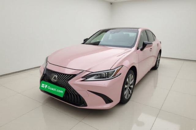 Ojetý Lexus ES 2020 200 Excellence Edition