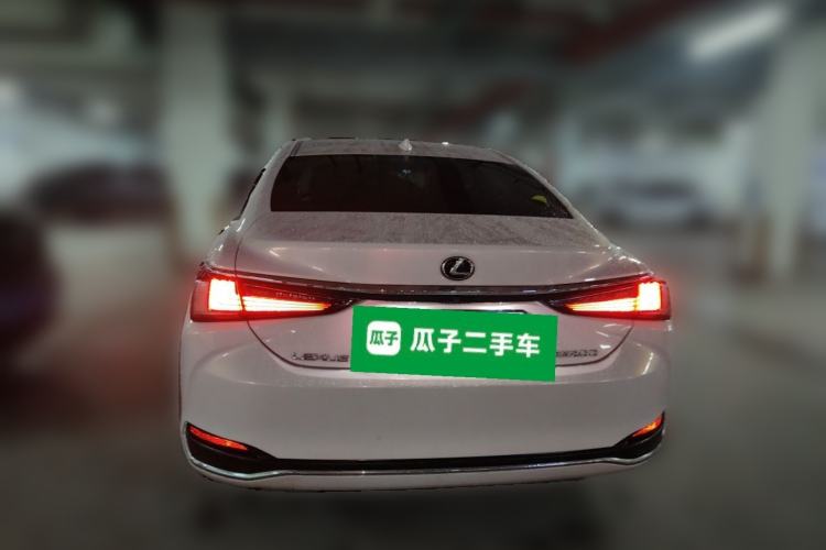 Used Lexus ES 2020 200 Excellence Edition Rear