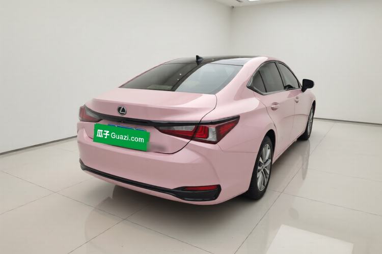 Used Lexus ES 2020 200 Excellence Edition Rear Right 45 Deg