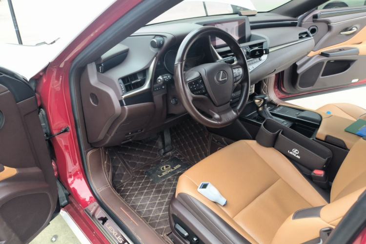 Used Lexus ES 2020 200 Excellence Edition Driver Seat