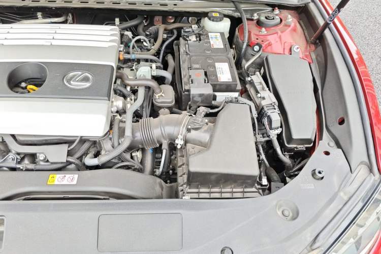 Used Lexus ES 2020 200 Excellence Edition Engine Bay Left