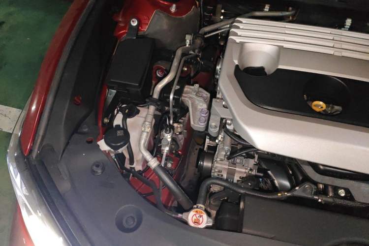 Used Lexus ES 2020 200 Excellence Edition Engine Bay Right
