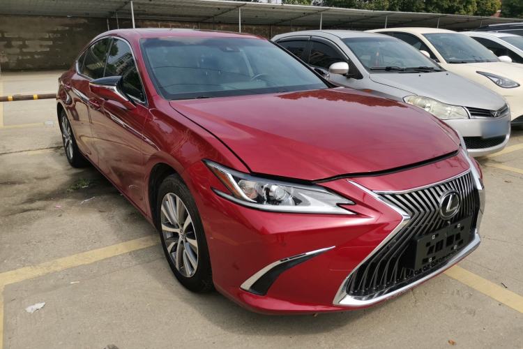 Used Lexus ES 2020 200 Excellence Edition Exterior 1