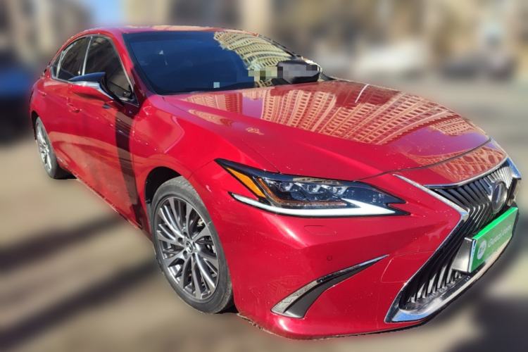 Used Lexus ES 2020 300h Premium Edition Exterior 1