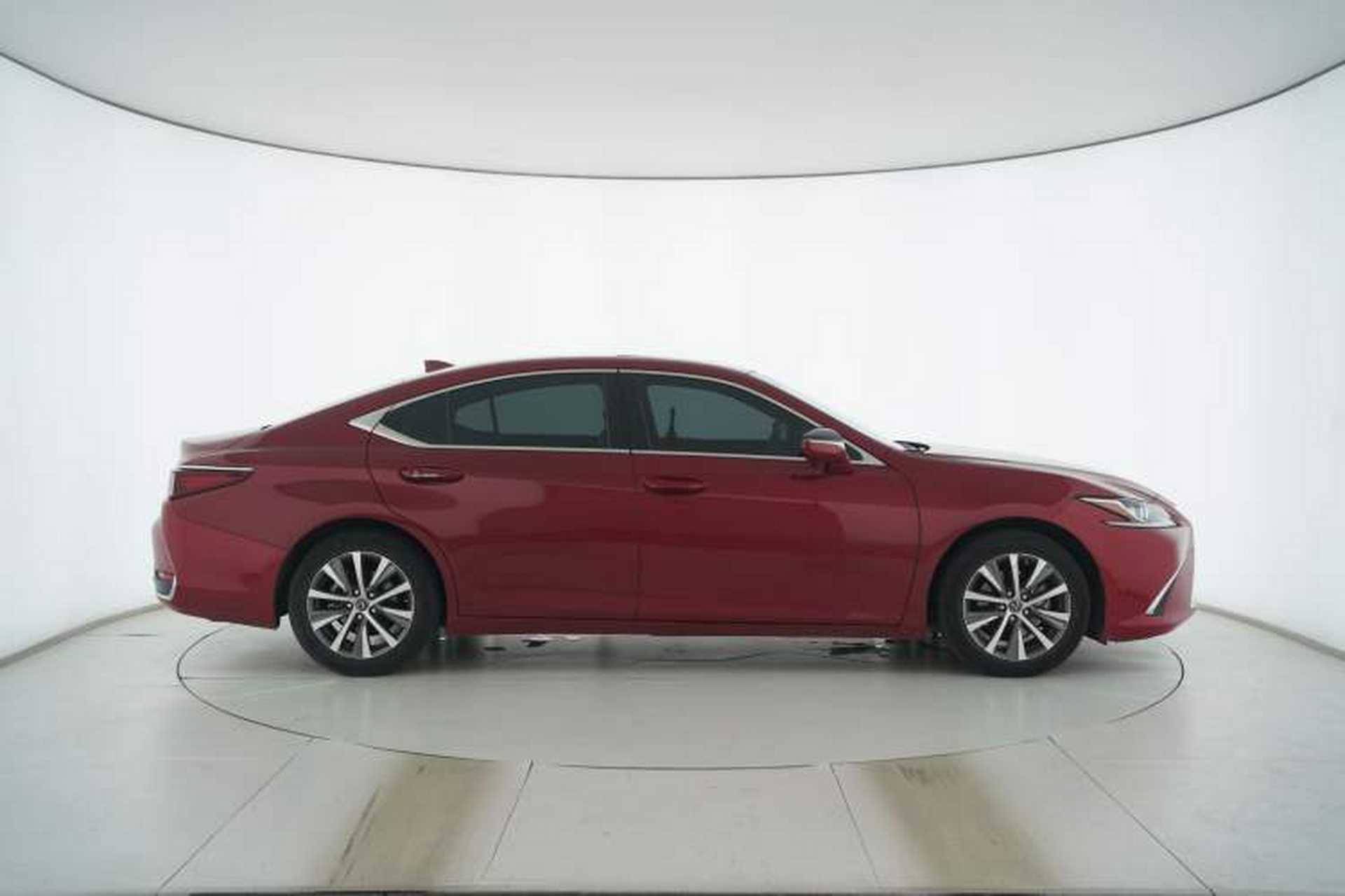 Used Lexus ES 2020 200 Luxury Edition Exterior 3