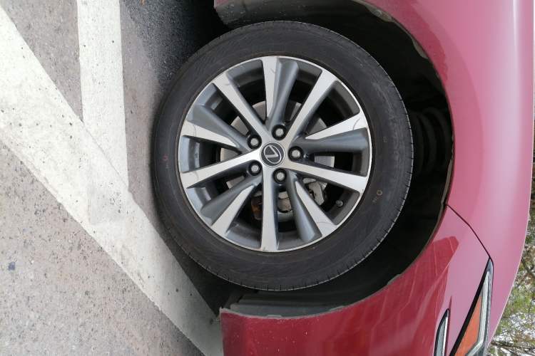 Used Lexus ES 2020 200 Luxury Edition Exterior 7