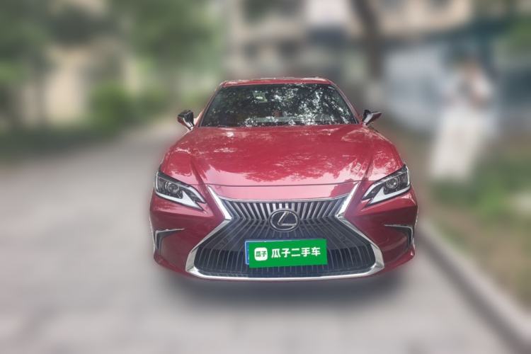 Used Lexus ES 2020 200 Excellence Edition Front
