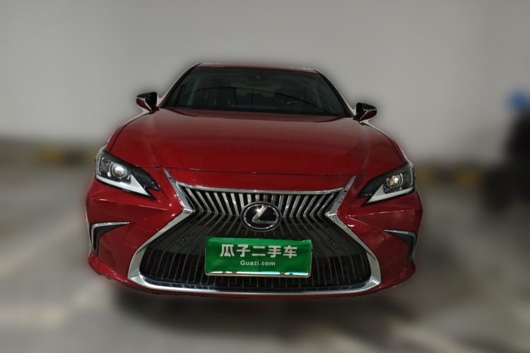 Used Lexus ES 2020 200 Luxury Edition Front