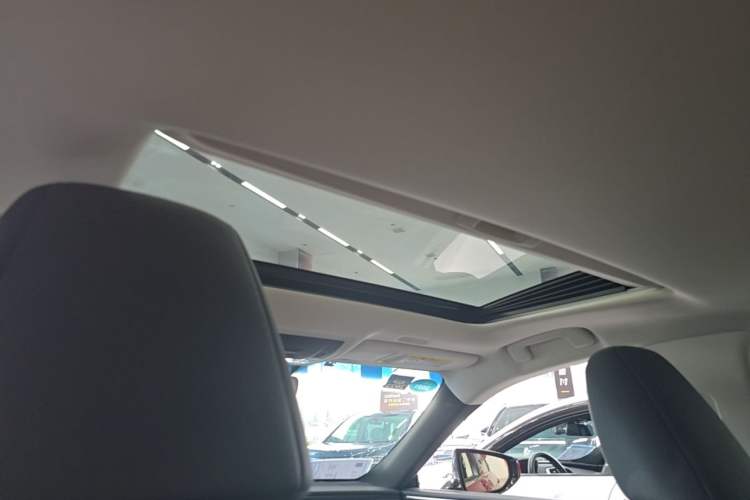 Used Lexus ES 2020 200 Excellence Edition Headliner