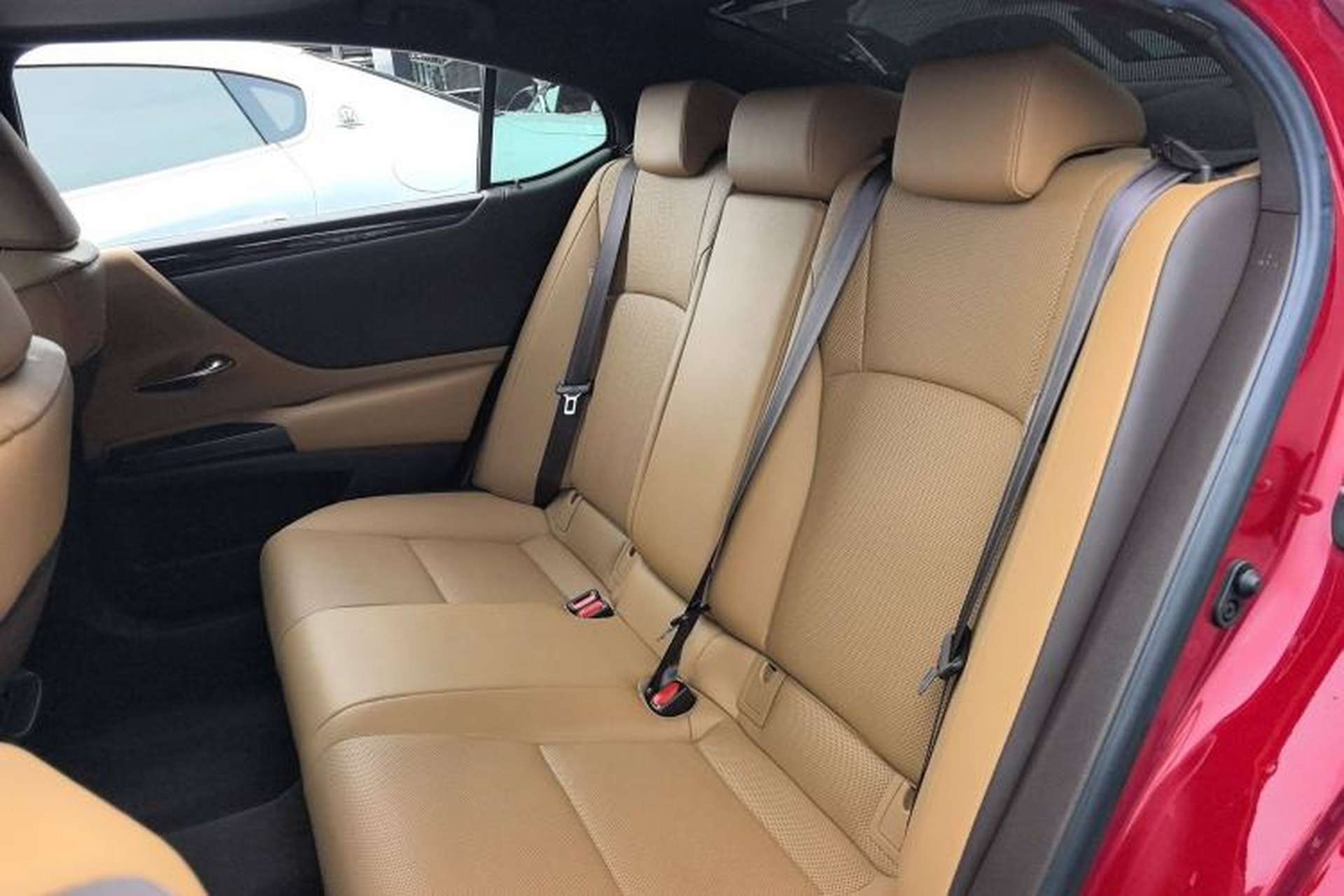 Used Lexus ES 2020 200 Luxury Edition Interior 6