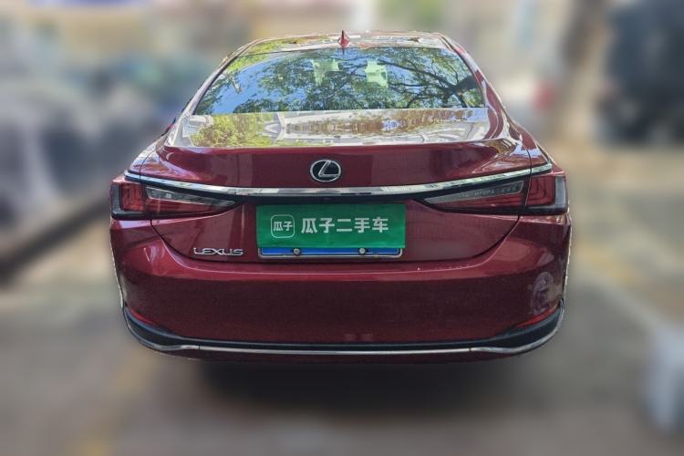 Used Lexus ES 2020 200 Luxury Edition Rear