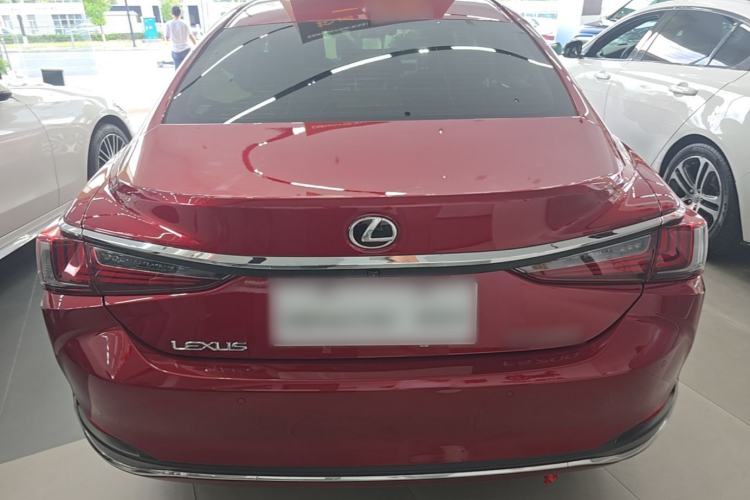 Used Lexus ES 2020 200 Excellence Edition Rear